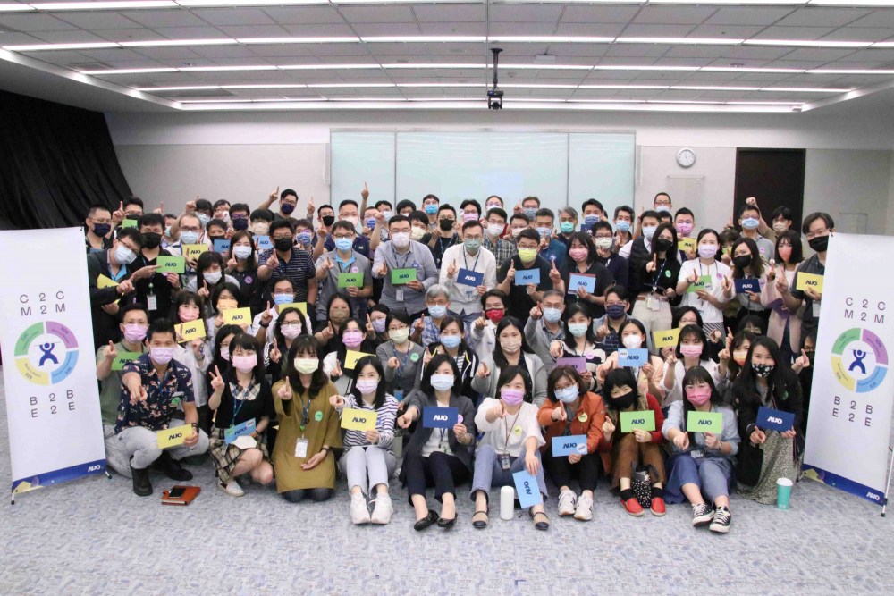 友達提供全球及集團輪調機會，支持同仁持續進修學習，致力為專業人才打造友善多元的職場環境