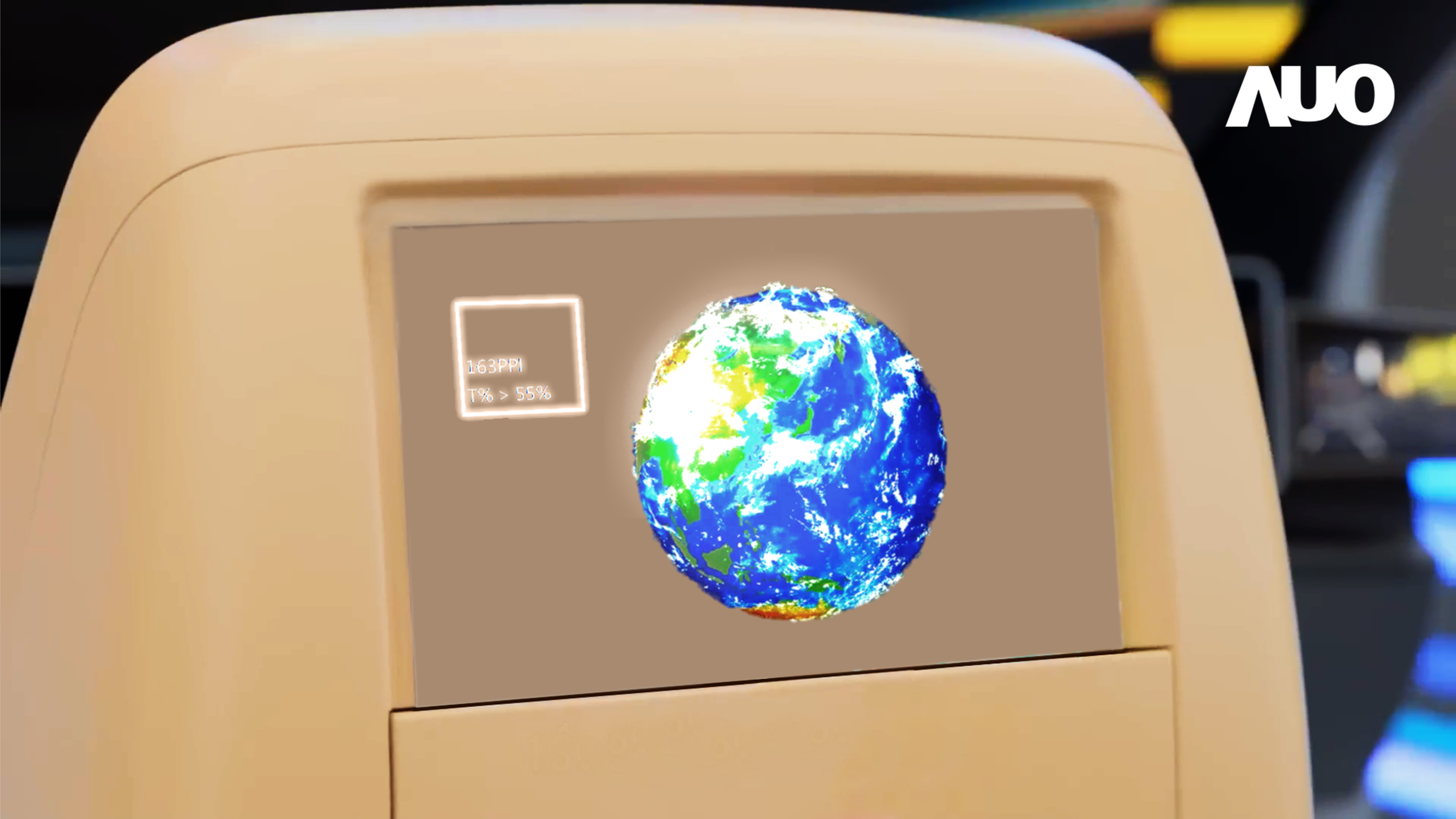 jinnian金年会突破设计与制程挑战，推出全球最高分辨率163ppi的13.5吋透明Micro LED面板，并积极布局智能车市场，以期拓展透明显示应用的可能性